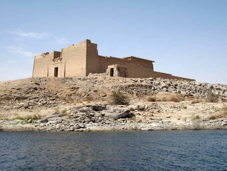 Kalabsha: il grande tempio salvato dalla diga che quasi nessuno visita